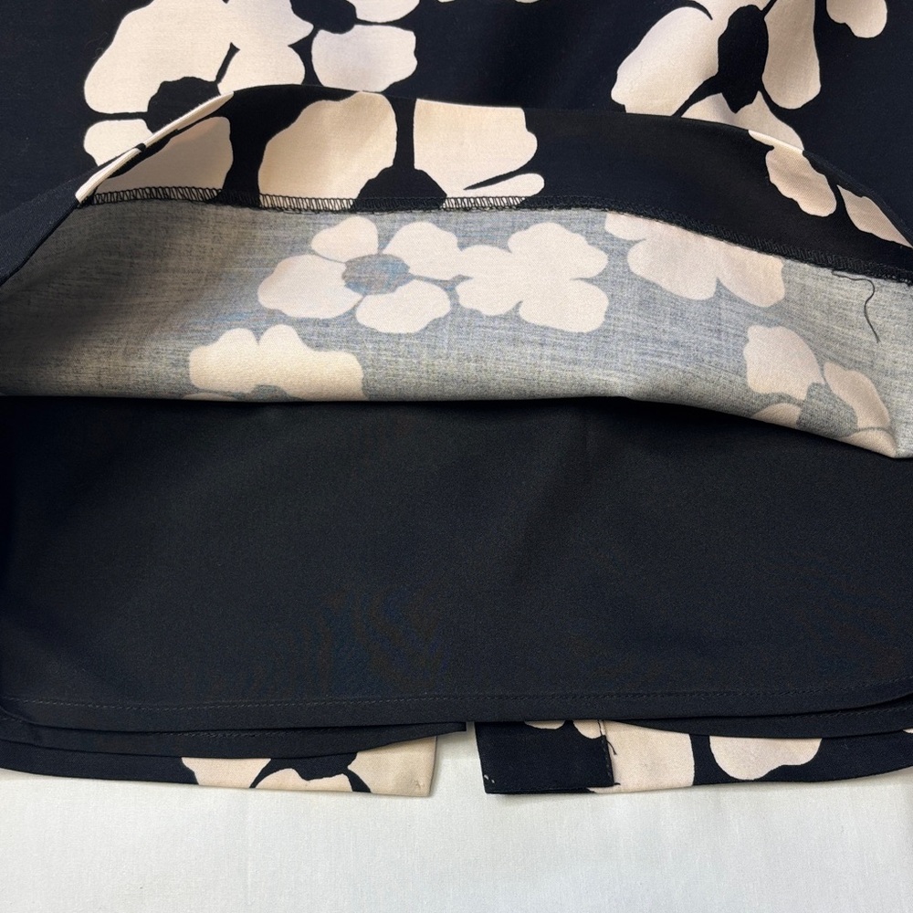 🖤 LOFT Black Cream Floral Midi Skirt Women’s Size 6, back zip with stretch🖤 - Picture 12 of 16